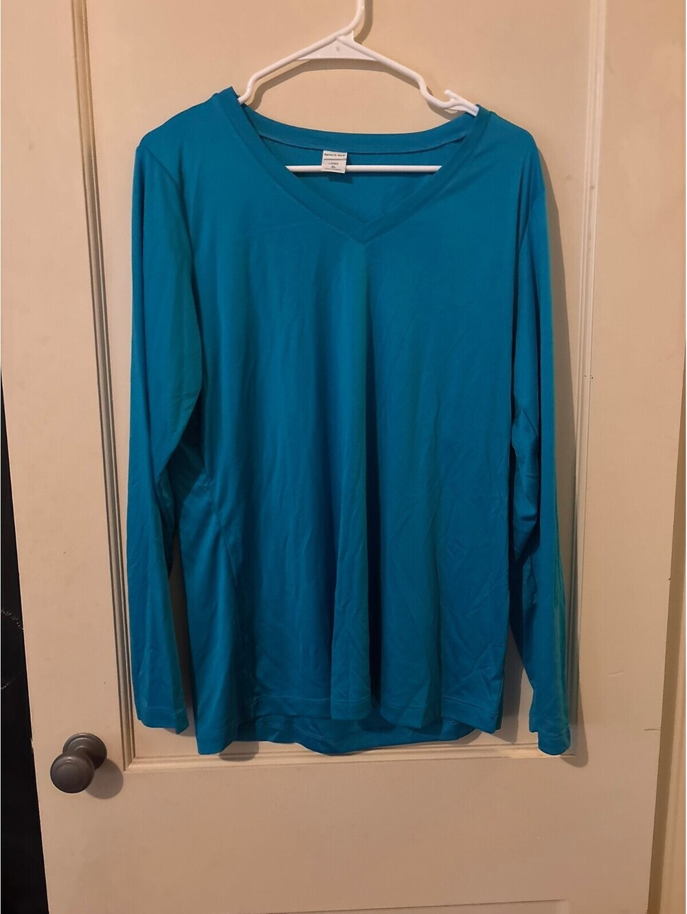 Sport-Tek Ladies XL V-Neck Long Sleeve Shirt Blue